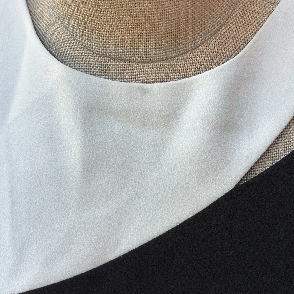 NWT Judith & Charles Black and White beautiful Sleeveless Massena two tone Dress